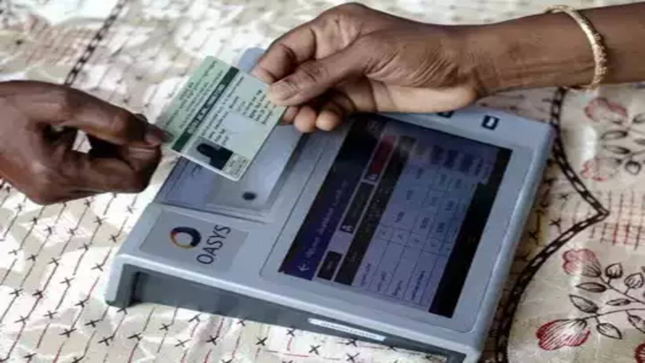 Coronavirus in Tamil Nadu: All rice cardholders to get additional five kg  of rice per person for three months | Chennai News - Times of India