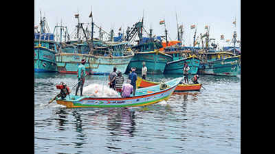 90 fishermen embark on 1,000km voyage to escape lockdown in Tamil Nadu