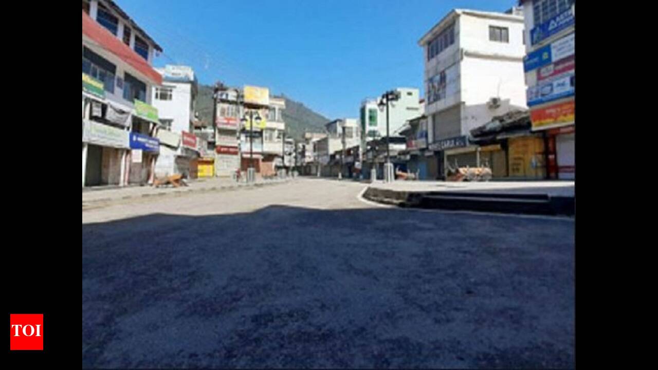 In Himachal, lockdown and curfew played key role in containing coronavirus  spread | Shimla News - Times of India