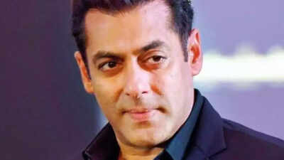 Coronavirus outbreak: Salman Khan urges fans to donate through 'Anna Daan' challenge
