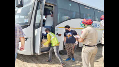 Over 2,000 Punjab pilgrims stuck in Nanded return