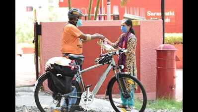 Books By Bicycle to aid book lovers