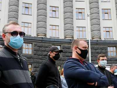 Health minister urges patience as Ukraine passes 10,000 coronavirus cases