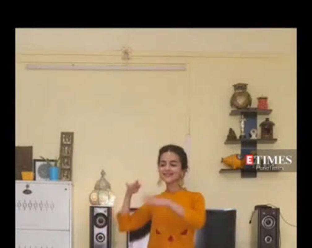 
Krutika Deo's dance moves will surely make you sway
