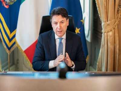 Italian PM warns regions against going it alone on lifting curbs