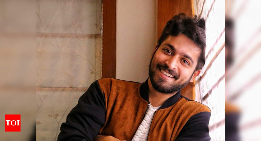 Harish Kalyan S Little Fan From Kerala Impresses Him By Singing His Song Tamil Movie News Times Of India