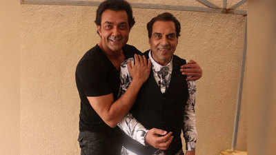 Bobby Deol remembers his dad, actor Dharmendra’s poems