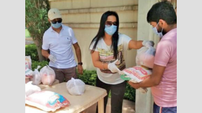 From giving masks to supplies, residents join hands to help the needy
