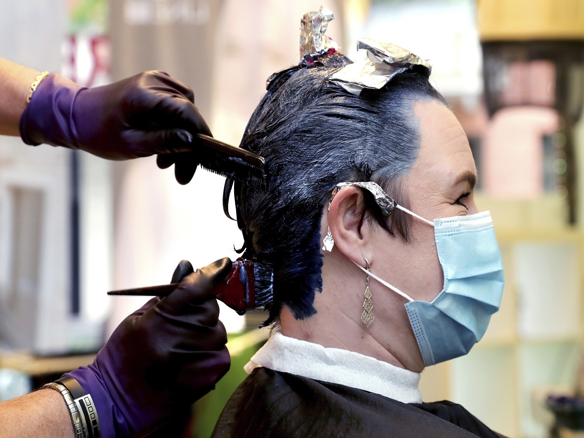 Salons in Gurugram reopen amid lockdown relaxations Gurgaon News