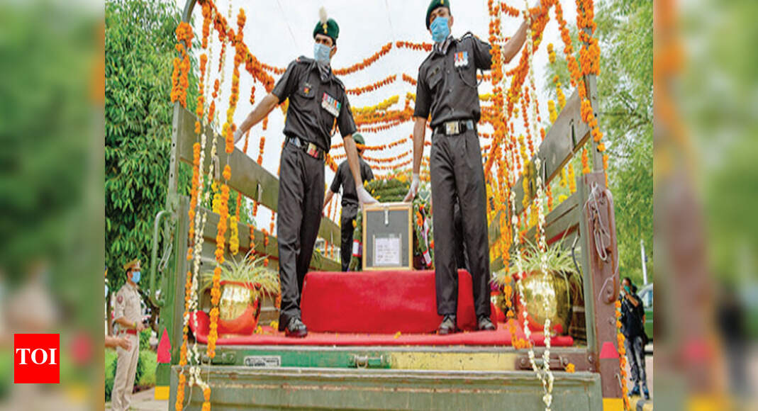 Martyred Colonel Ashutosh Sharma never looked for job, Army was his