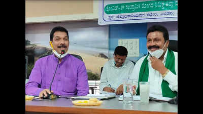 Karnataka to request Centre to permit labour for paddy cultivation under MGNREG scheme