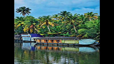 Kerala: Resorts eye those who seek shelter in nicer places