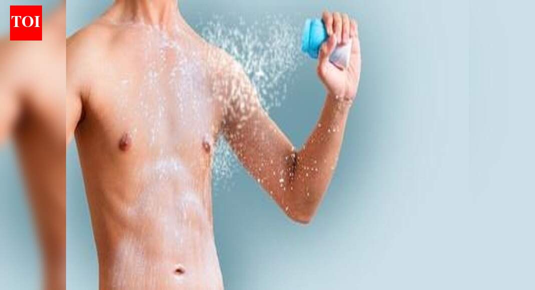 Talcum powder for men: Secret for a sweat-free & odorless freshness ...