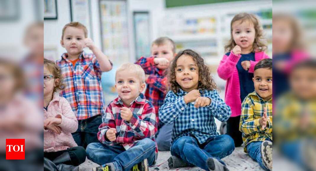 Largest number of children displaced in 2019: UNICEF - Times of India