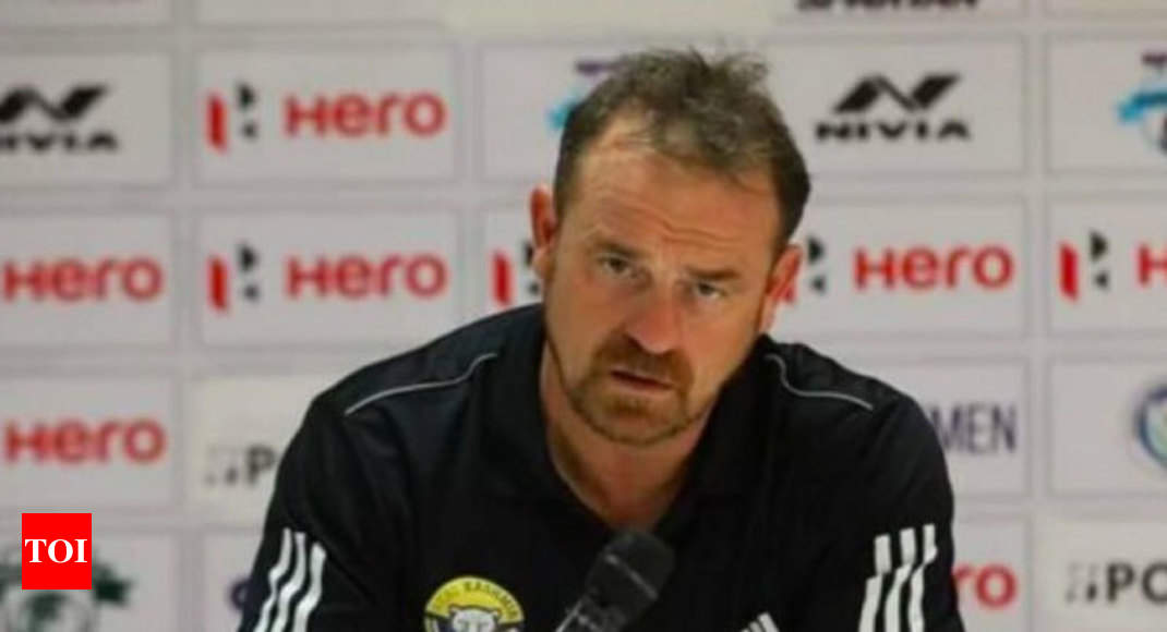 Coronavirus: Real Kashmir Coach David Robertson, Family Can Return To  Scotland Soon