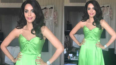 This is how Mallika Sherawat is keeping herself busy amid the COVID-19 lockdown