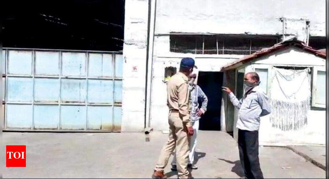 Rajkot UP labourer found hanging behind his factory in Jetpur Rajkot