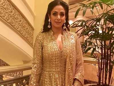 Sridevi Ki Bf Video - Throwback Thursday: When Sridevi talked about not 'taking a risk' by  falling in love-video inside | Hindi Movie News - Times of India