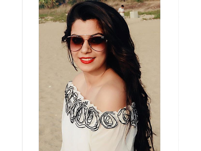 This beachy click of Nidhi Jha will brighten up your day!