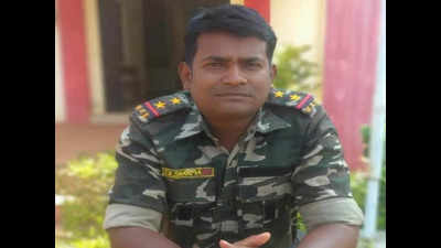 Police officer, four Naxalites killed in encounter in Chhattisgarh