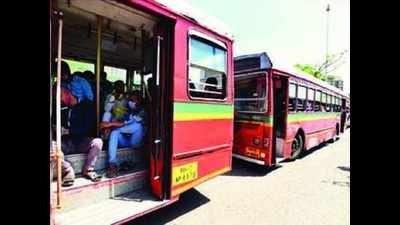 Mumbai’s first migrants’ train rolls out from LTT for Basti, UP