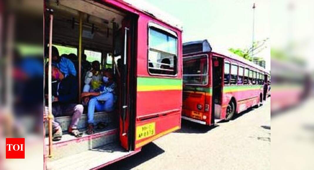 Mumbai’s first migrants’ train rolls out from LTT for Basti, UP