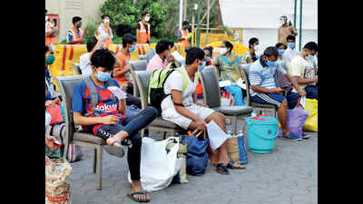 BMC to add 1,200 beds as clips show patients sharing cot, sitting ...