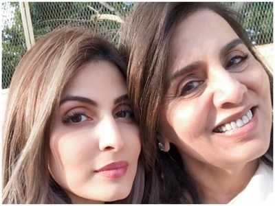 Mother's Day 2020: Riddhima Kapoor Sahni pens a heartfelt note for Neetu Kapoor, says 'My mom-my everything'