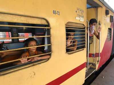 100 Shramik trains to run daily; Centre asks states to assist migrants going back to their native places