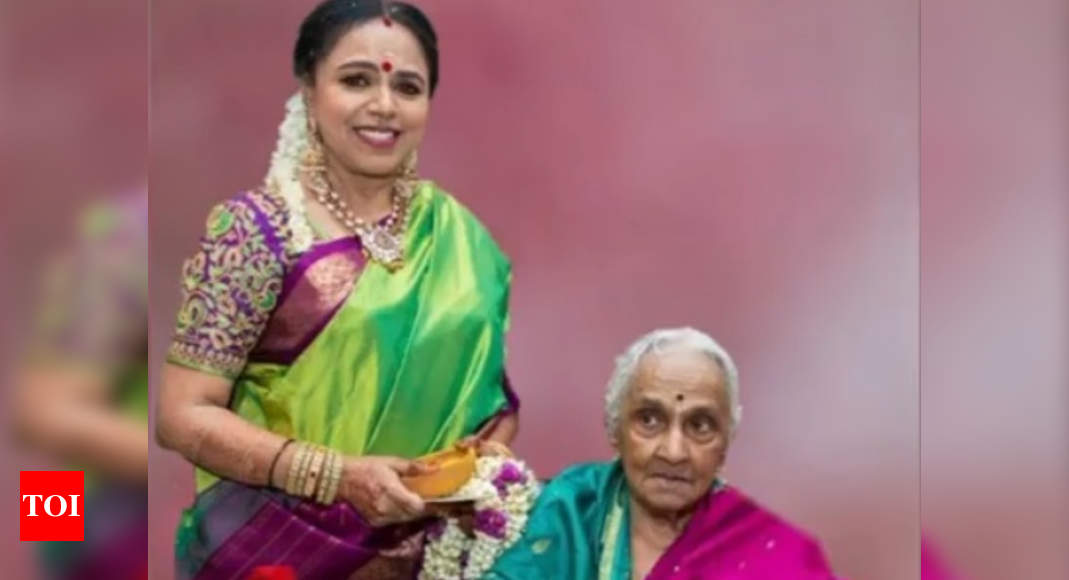 Sudha Ragunathan expresses love to her mother in the language she ...