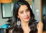 Kitchen items Janhvi uses for her skin and hair!