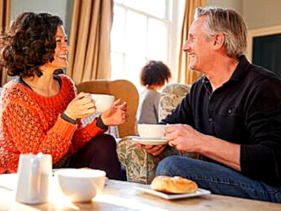 Amazing conversation starters for couples to build a stronger bond