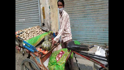 Ludhiana: Rickshaw puller takes to selling vegetables for survival