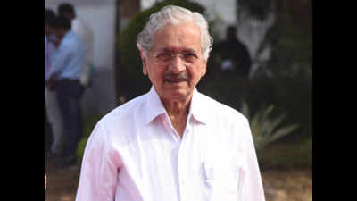 Maharashtra minister Subhash Desai vocal for local in exodus; labour bureau to help industry