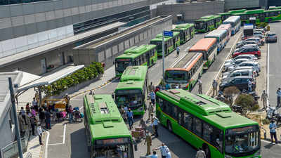 UPSRTC to charge Rs 1,000 for bus, Rs 10,000 for car ride from IGI