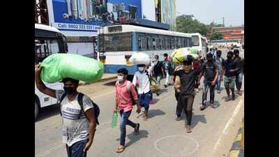 Bihar: 34,000 migrants return by 27 special trains | Patna News - Times ...