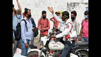 Delhi: ‘Dil ki police’ turns saviour for the clueless