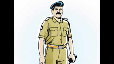 Maharashtra: Cops save four from mob in Ahmednagar village