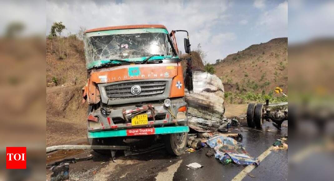 Four of a family killed in road accident in MP's Sendhwa | Indore News ...