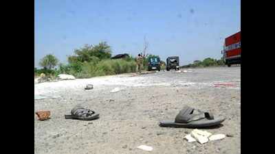 Rajasthan cops forced us into truck, allege Auraiya crash survivors