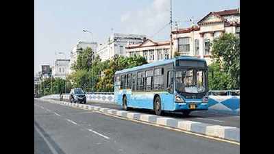 Kolkata: Transport system gears up for Monday test as offices reopen