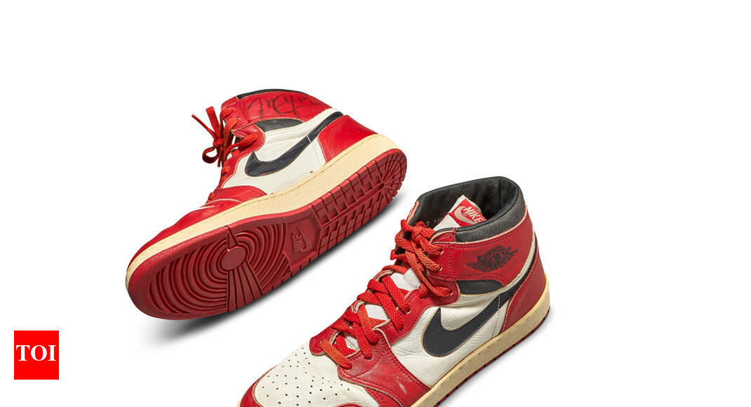 what did the first air jordans look like