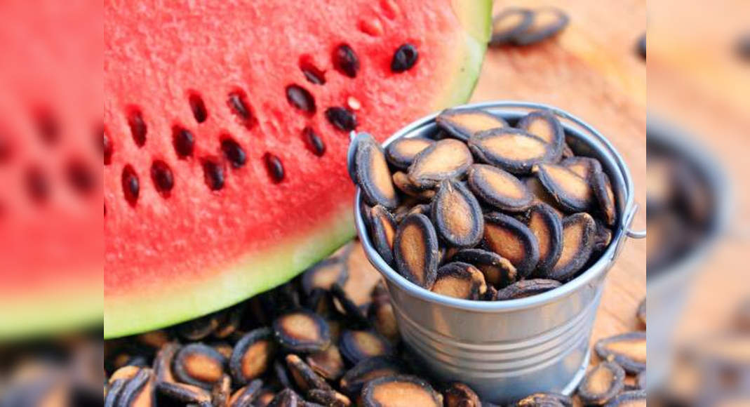 all-the-things-you-need-to-know-about-consuming-watermelon-seeds