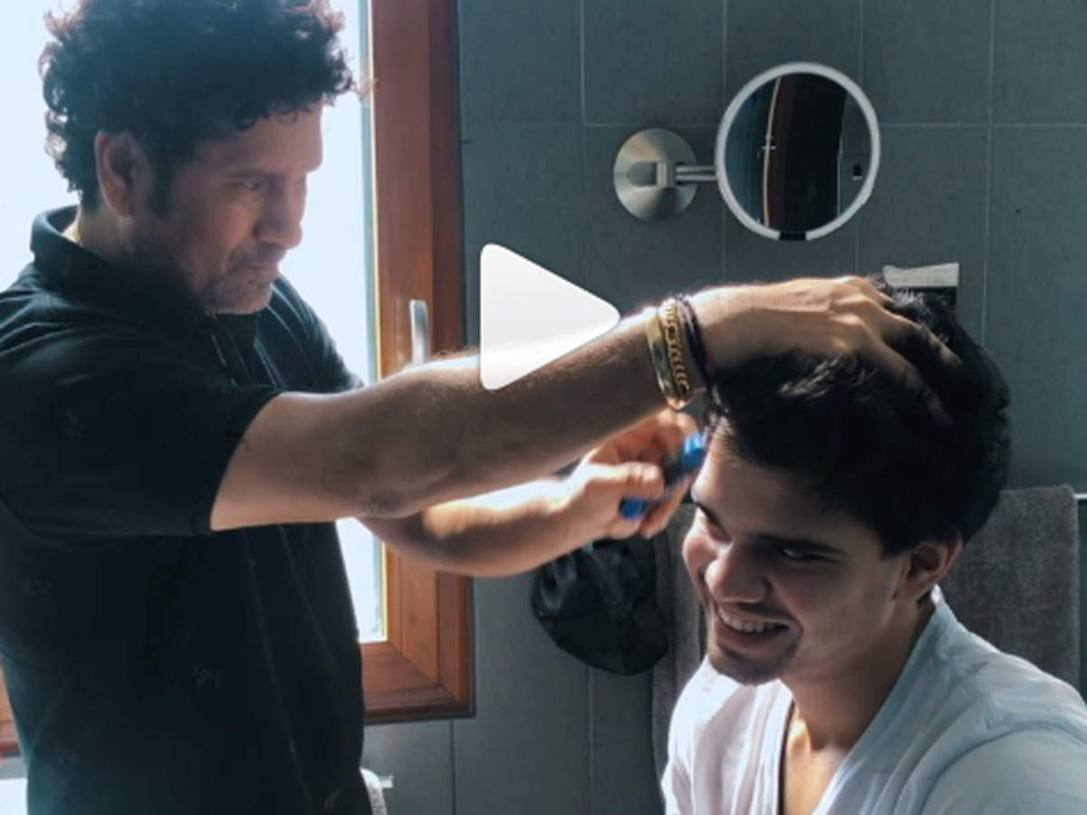 Sachin Tendulkar Dons New Avatar Gives Son Arjun A Haircut Off The Field News Times Of India