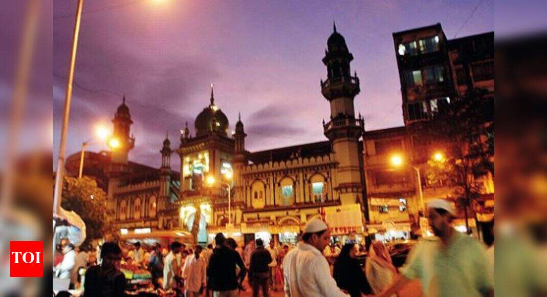 Mohammed Ali Rd misses its bustling charm this Ramzan | Mumbai News ...