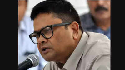 Nitish govt transfers health secretary Sanjay Kumar as corona crisis peaks in Bihar