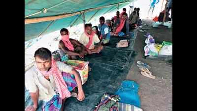 Over 150 WB fishermen stuck in Narmada