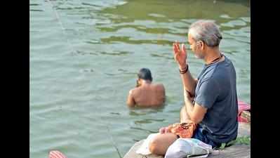 Ganga water can help curb corona spread, claims expert