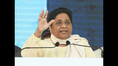 BJP finds support in Mayawati in Congress bus row