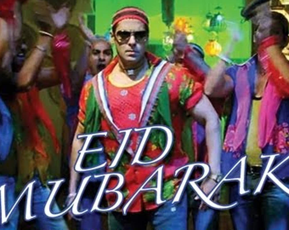 
Eid Special Song : Check Out Popular Hindi Eid Mubarak Song Music Video - 'Mubarak Eid Mubarak' Sung By Sonu Nigam, Arvinder Singh, Sneha Pant

